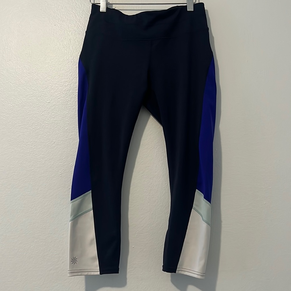 ATHLETA womens size S Sonar capri colorblock cropped leggings